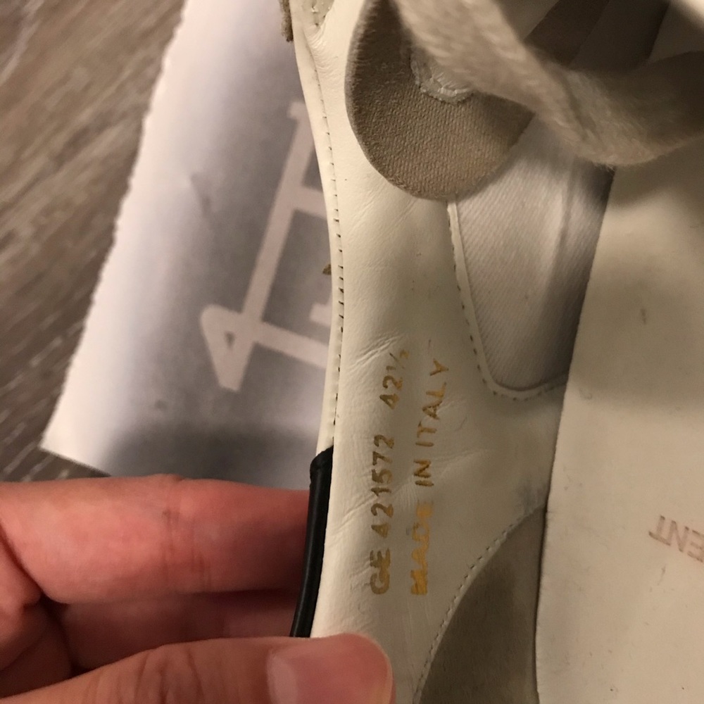 YSL Saint Laurent Stars Leather Sneakers - Picture 4 of 12